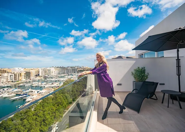 The Address Seafront Suites With Hot Tub