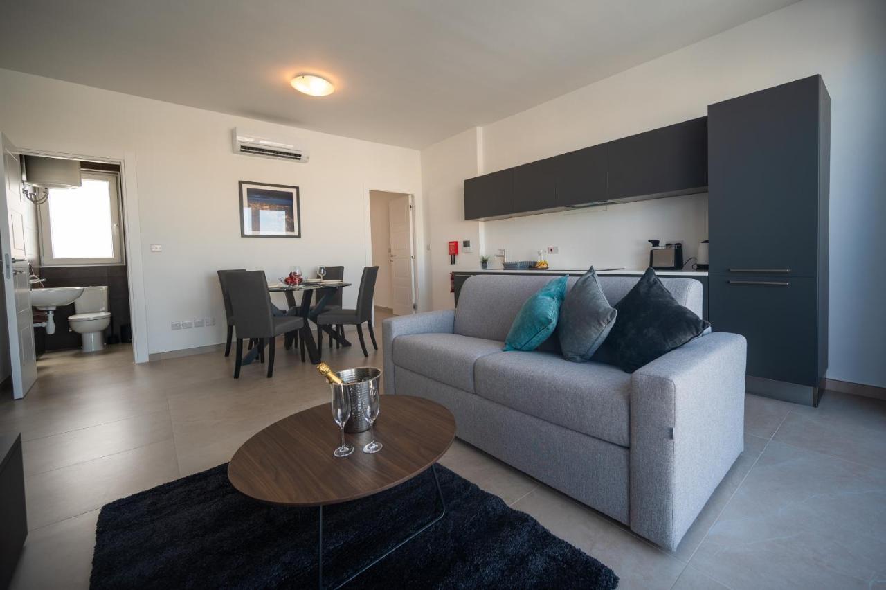 The Address Seafront With Hot Tub Apartment *
